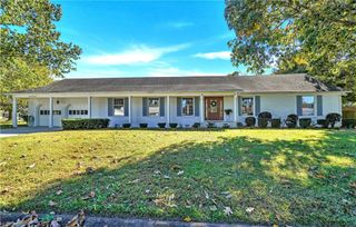 2513 Hood DR, Virginia Beach, VA 23454