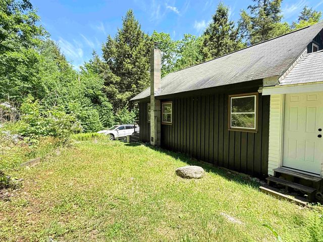 8 Beech Tree Lane, Newfane, VT 05345
