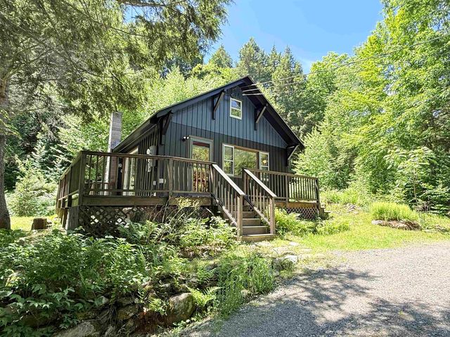 8 Beech Tree Lane, Newfane, VT 05345