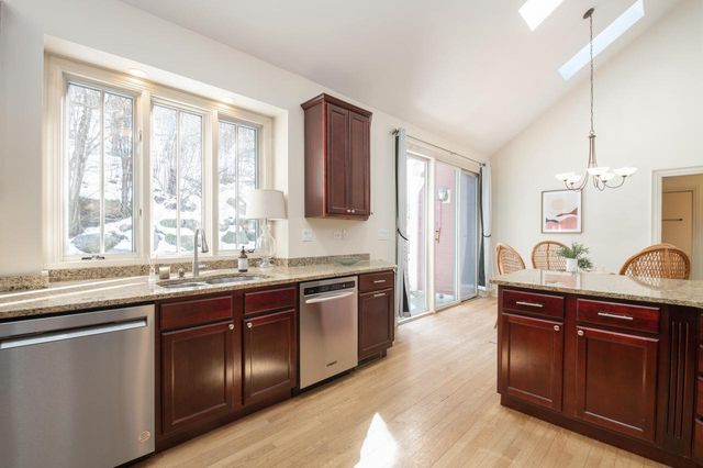 S91W37885 Antique LANE, Eagle, WI 53119