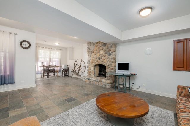 S91W37885 Antique LANE, Eagle, WI 53119