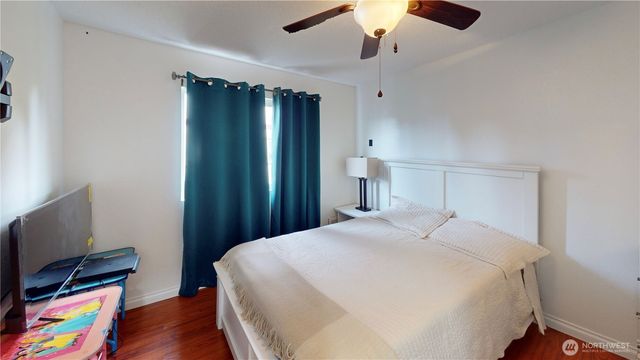 218 S 24th Street S, Mount Vernon, WA 98274