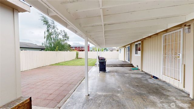218 S 24th Street S, Mount Vernon, WA 98274