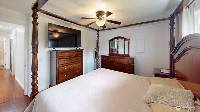 218 S 24th Street S, Mount Vernon, WA 98274
