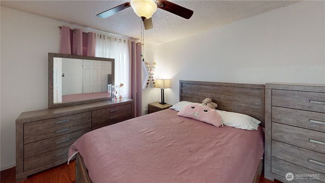 218 S 24th Street S, Mount Vernon, WA 98274