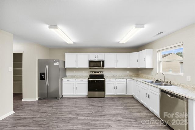 181 Hunter Park Drive, York, SC 29745