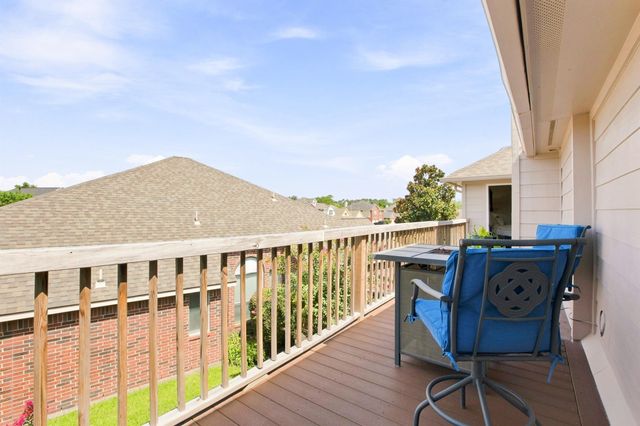 15214 Walden Park Court, Houston, TX 77049