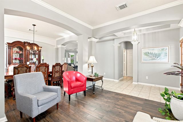 15214 Walden Park Court, Houston, TX 77049