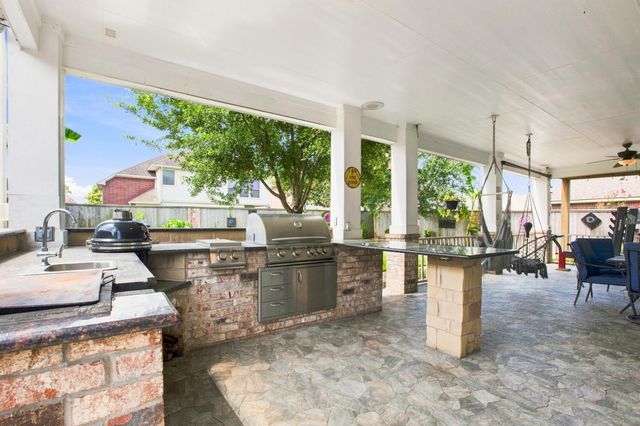 15214 Walden Park Court, Houston, TX 77049