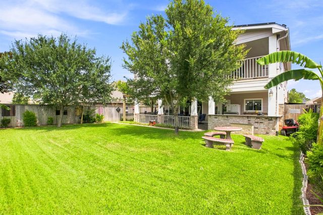 15214 Walden Park Court, Houston, TX 77049