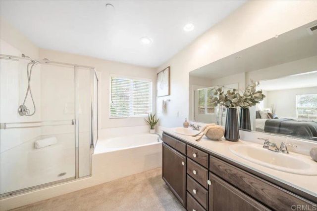 352 Tom McGuinness Jr Circle, Fallbrook, CA 92028