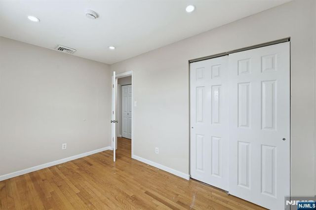 220 5th Street, Fairview, NJ 07022