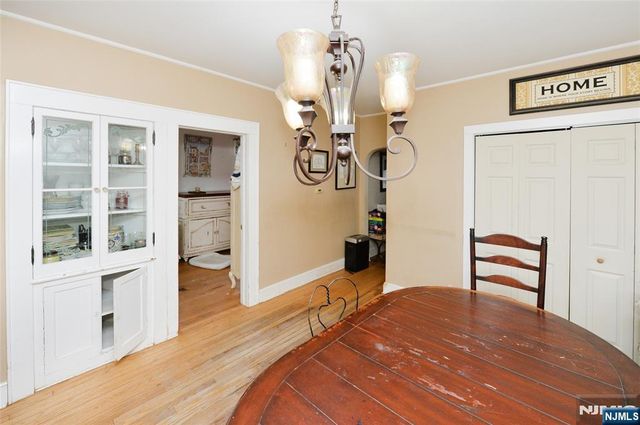 188 Highwood Avenue, Glen Rock, NJ 07452