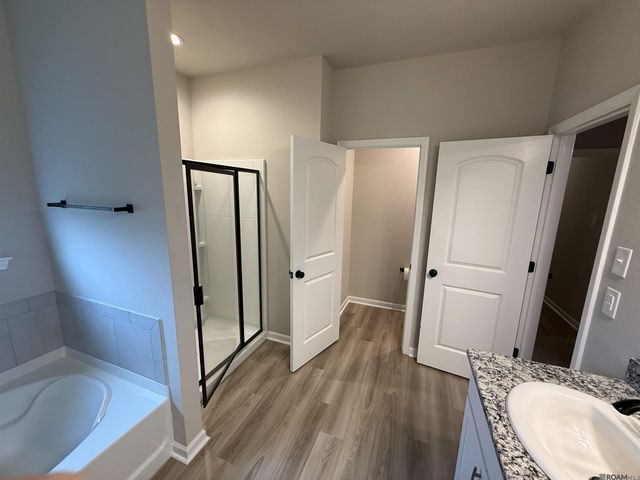 39500 Ridgeland Dr, Gonzales, LA 70737