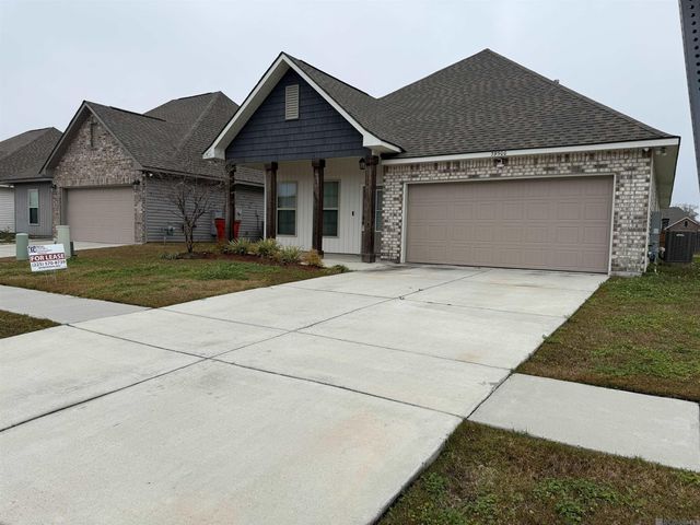 39500 Ridgeland Dr, Gonzales, LA 70737