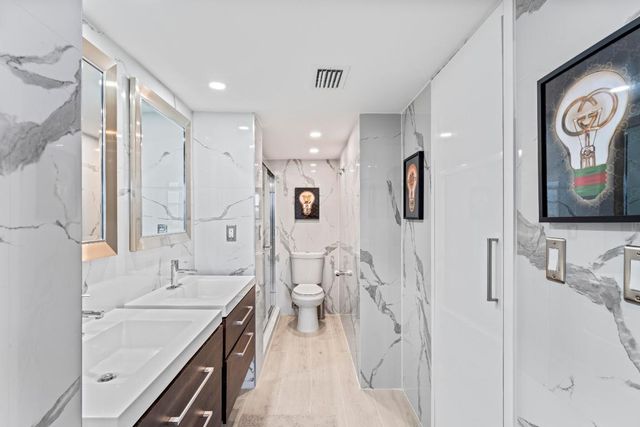 20379 W Country Club Drive 937, Aventura, FL 33180