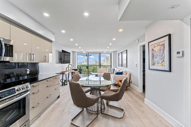 20379 W Country Club Drive 937, Aventura, FL 33180