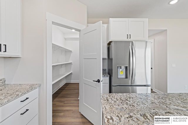 3025 Southern Hills Drive, Blair, NE 68008