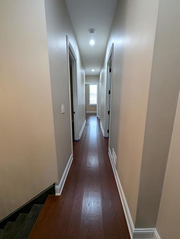 2150 W Monroe Street, Chicago, IL 60612