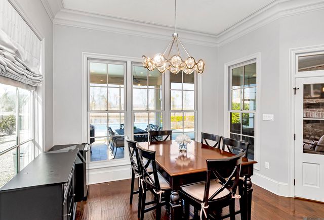 2544 Tiger Crossing Dr, Baton Rouge, LA 70810