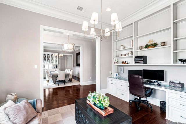 2544 Tiger Crossing Dr, Baton Rouge, LA 70810