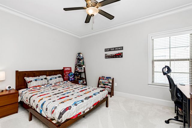 2544 Tiger Crossing Dr, Baton Rouge, LA 70810