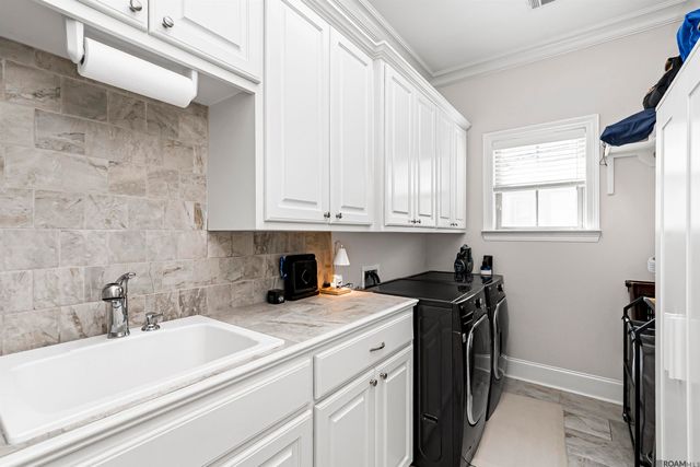 2544 Tiger Crossing Dr, Baton Rouge, LA 70810