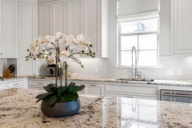 2544 Tiger Crossing Dr, Baton Rouge, LA 70810