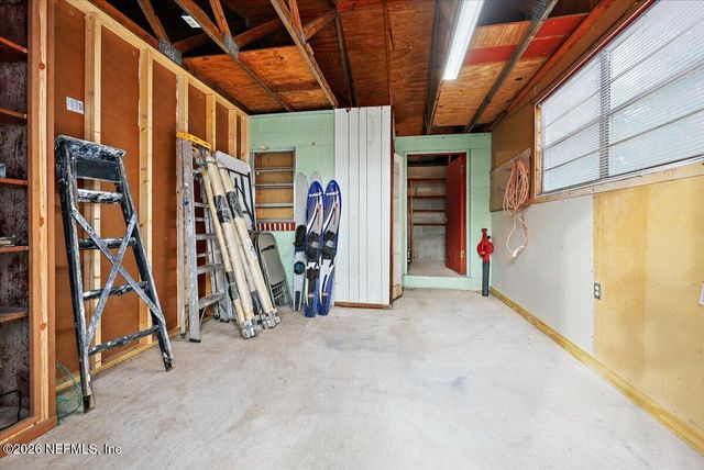 567 W HILLSBOROUGH Avenue, Florahome, FL 32140