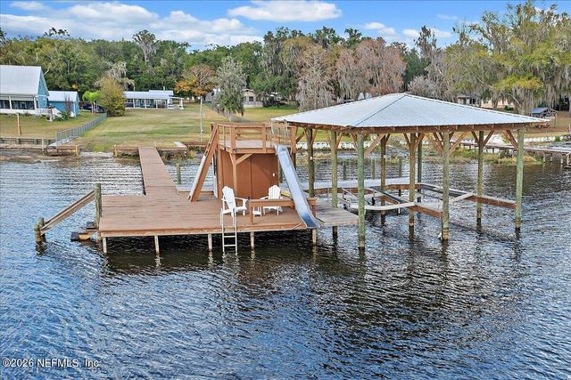 567 W HILLSBOROUGH Avenue, Florahome, FL 32140