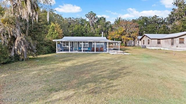 567 W HILLSBOROUGH Avenue, Florahome, FL 32140