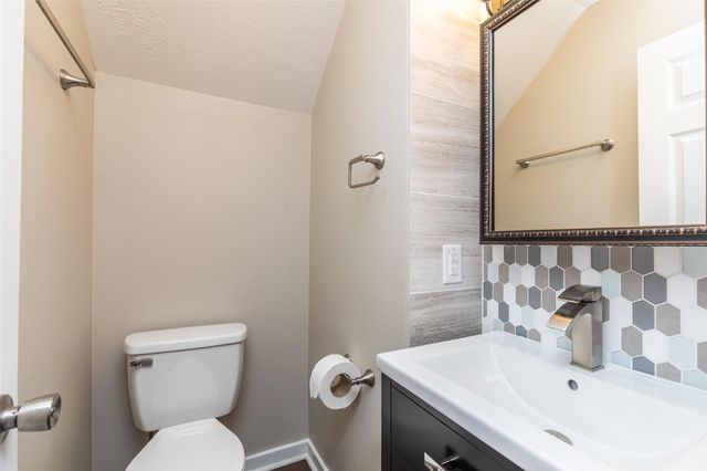 1611 Oakdale Street, Houston, TX 77004