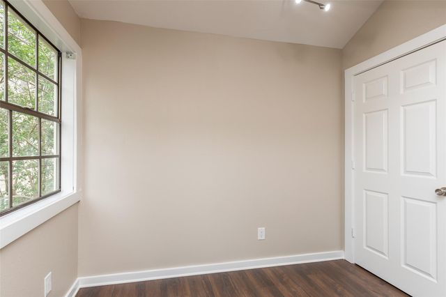 1611 Oakdale Street, Houston, TX 77004
