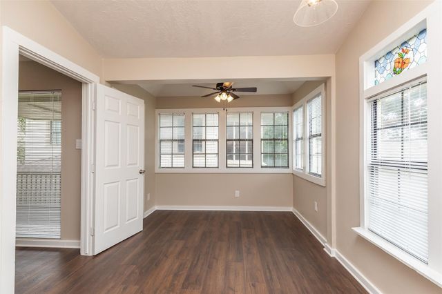 1611 Oakdale Street, Houston, TX 77004