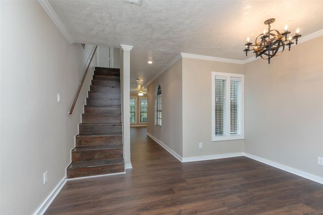 1611 Oakdale Street, Houston, TX 77004