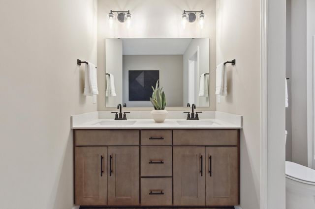 15020 Ashtown Lane W, Rosemount, MN 55068