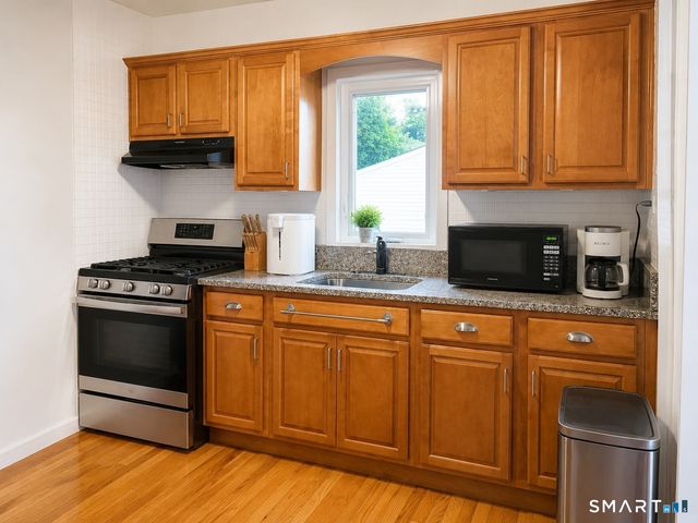 19 Hale Street 1, Westport, CT 06880