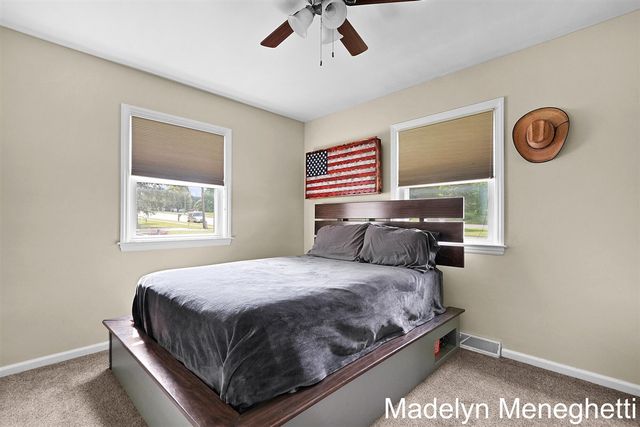 2765 Baldwin Street, Jenison, MI 49428