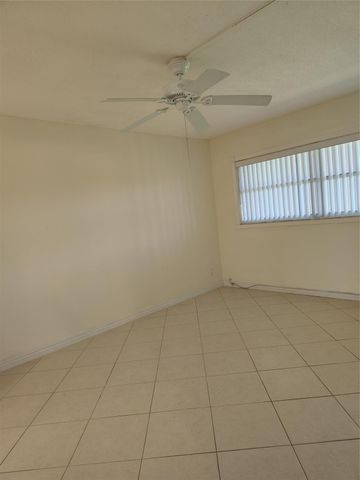 4700 WASHINGTON Street 308, Hollywood, FL 33021