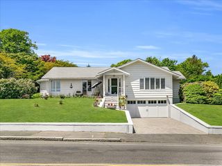 282 Atlantic Ave, Swampscott, MA 01907