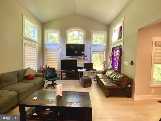3607 ROSE LN, Annandale, VA 22003