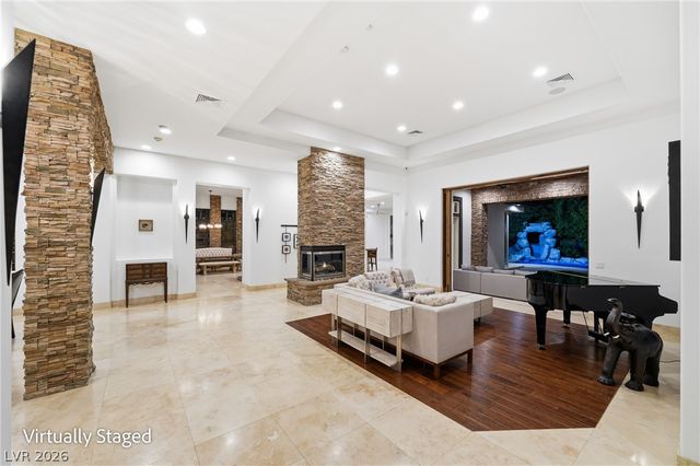 2990 Traverse Creek Lane, Las Vegas, NV 89135