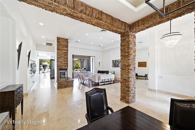 2990 Traverse Creek Lane, Las Vegas, NV 89135