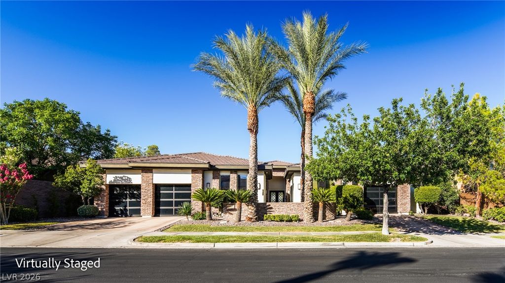 2990 Traverse Creek Lane, Las Vegas, NV 89135