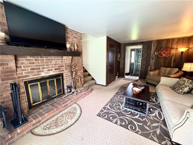 2935 Glenda Drive, Scott Twp, PA 16101