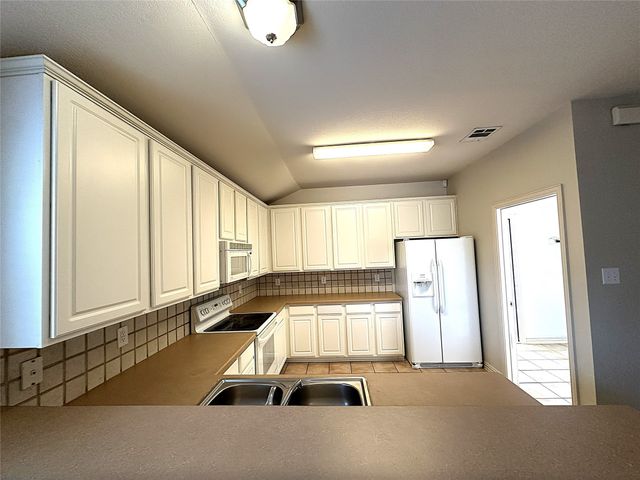 3002 Admiral Drive, Wylie, TX 75098