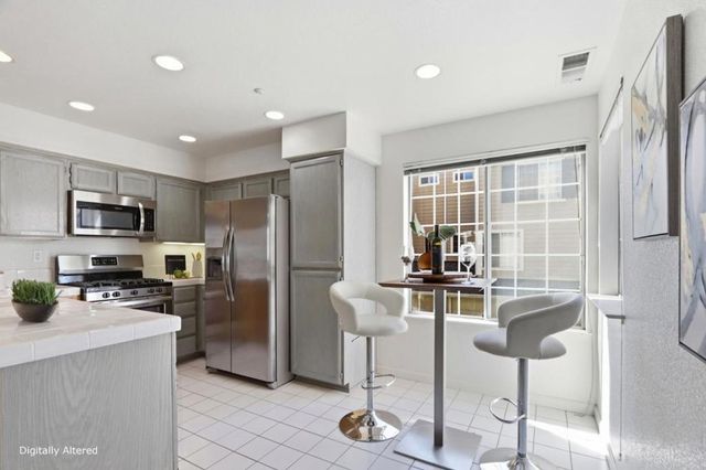1856 Elk Grove, San Jose, CA 95131