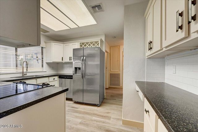 4525 N 66TH Street 24, Scottsdale, AZ 85251