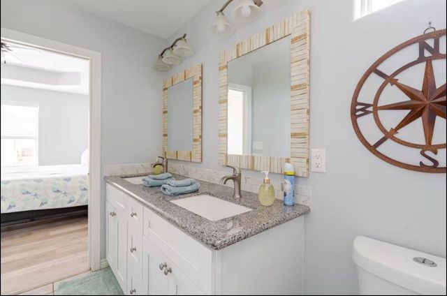 2494 Highway 87, Gilchrist, TX 77617