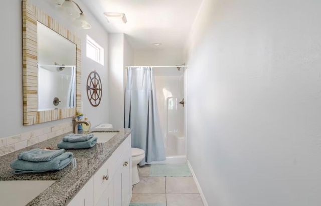 2494 Highway 87, Gilchrist, TX 77617